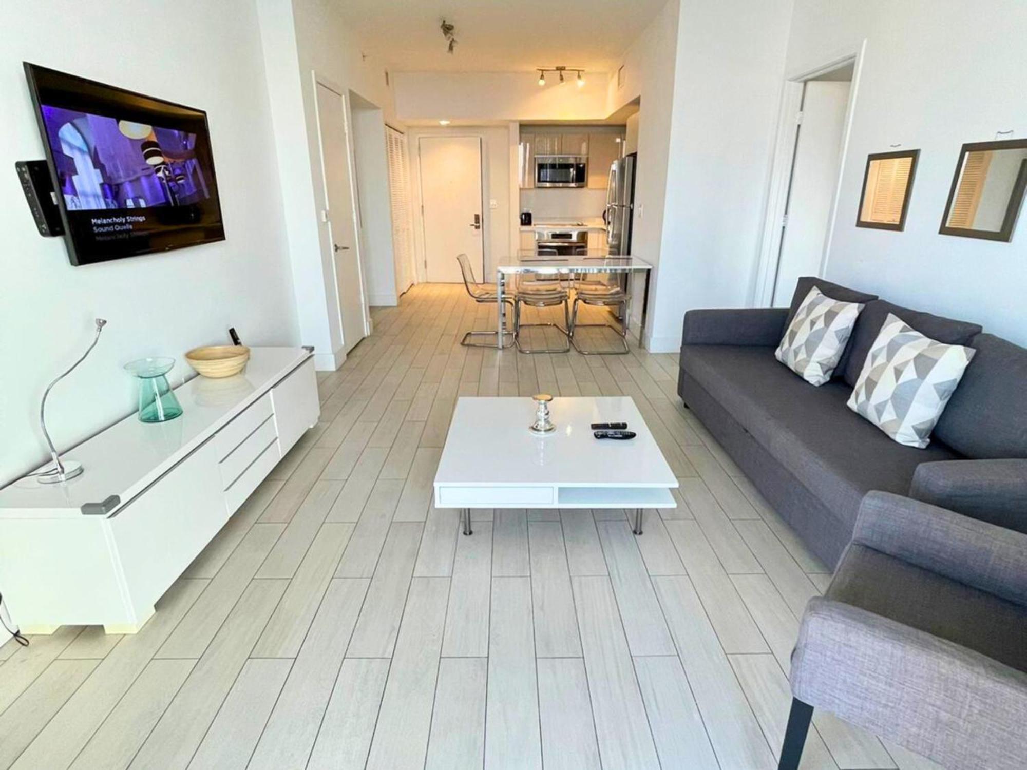Mvr Apartments At Beachwalk Resort Hallandale Beach Exterior photo