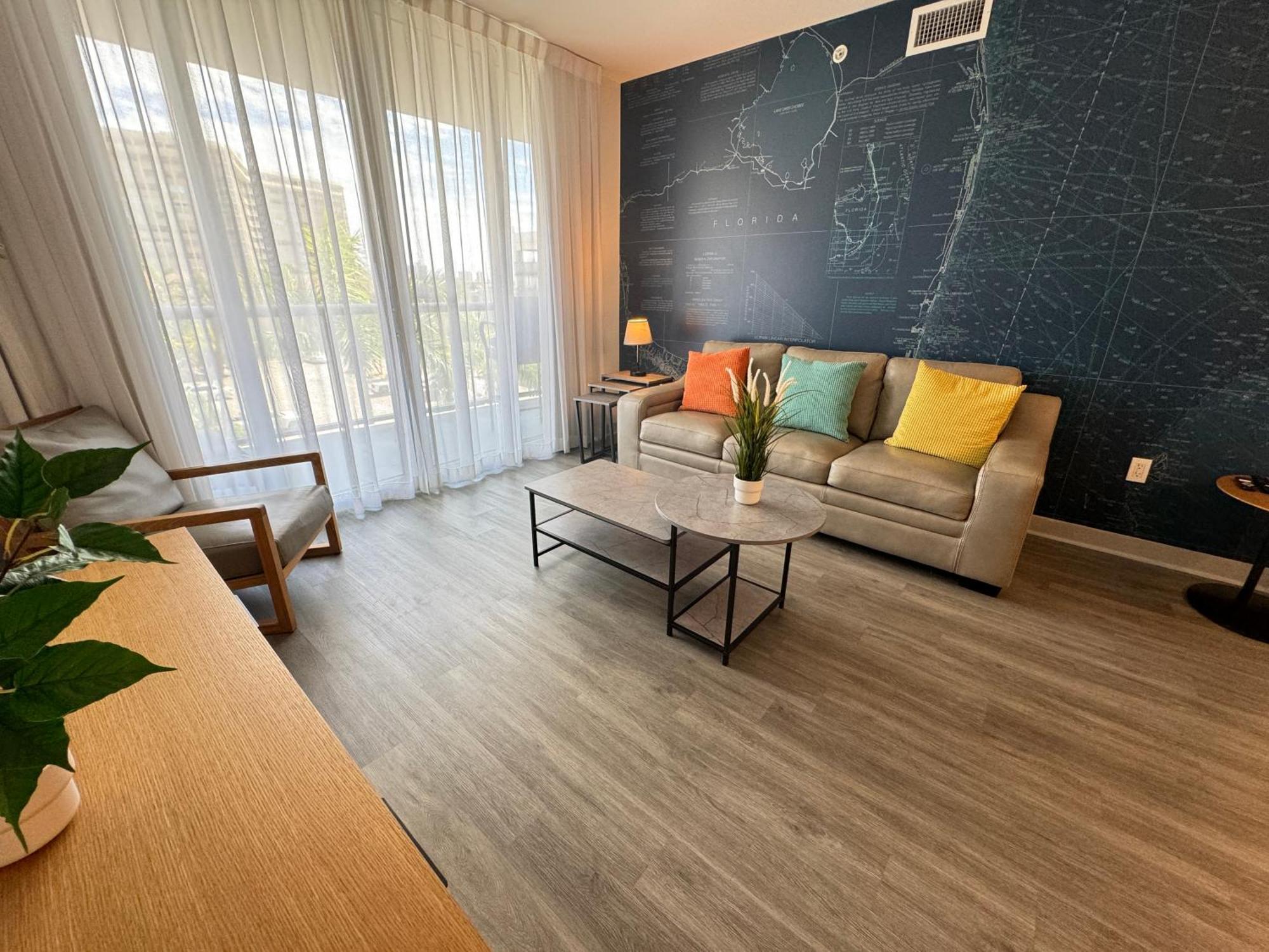 Mvr Apartments At Beachwalk Resort Hallandale Beach Exterior photo